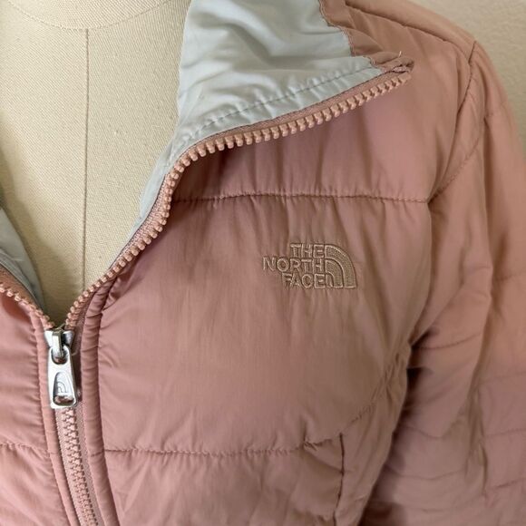 [The North Face] Women's Light Pink Puffer Jacket - Size Medium - Picture 2 of 6